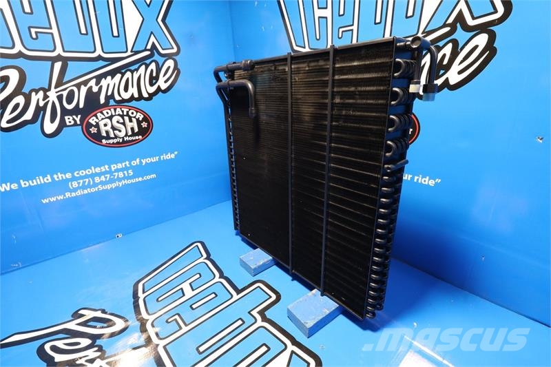 John Deere 4555, 4955, 4755, 4760, 4960, Oil Cooler # 870982 Radiadores