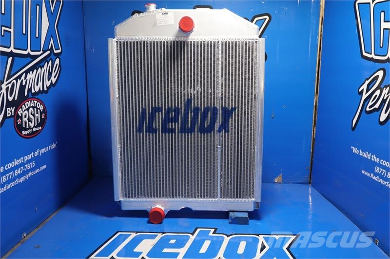 John Deere 4840 Tractor Radiator # 871127 Hűtők