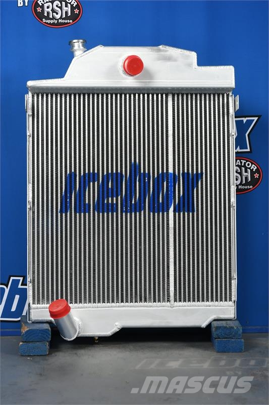 John Deere 5020 Radiator # 870113 Radiadores