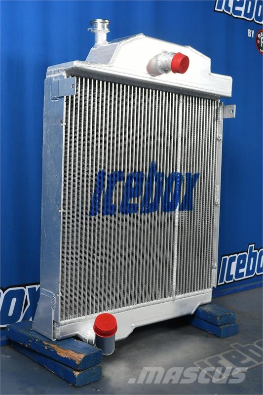 John Deere 5020 Radiator # 870113 Radiadores