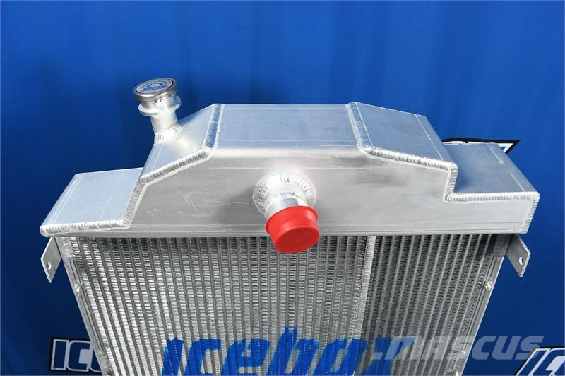 John Deere 5020 Radiator # 870113 Radiadores