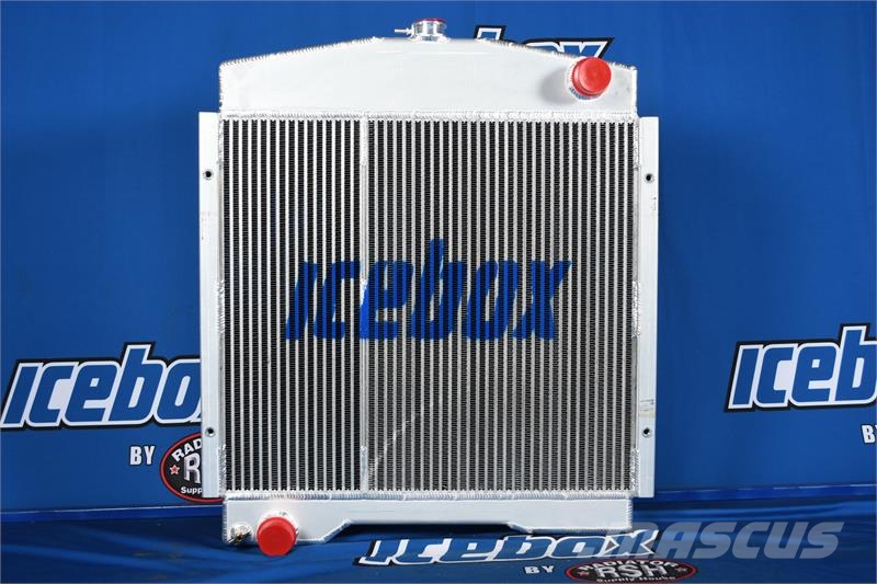 John Deere 544, 544A Radiator # 871090 Jäähdyttimet