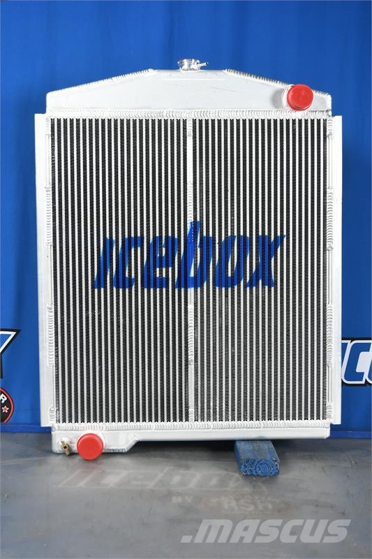 John Deere 544B Radiator # 870213 Radiatoren