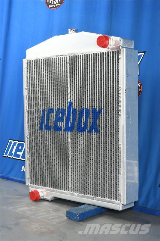 John Deere 544B Radiator # 870213 Radiatoren