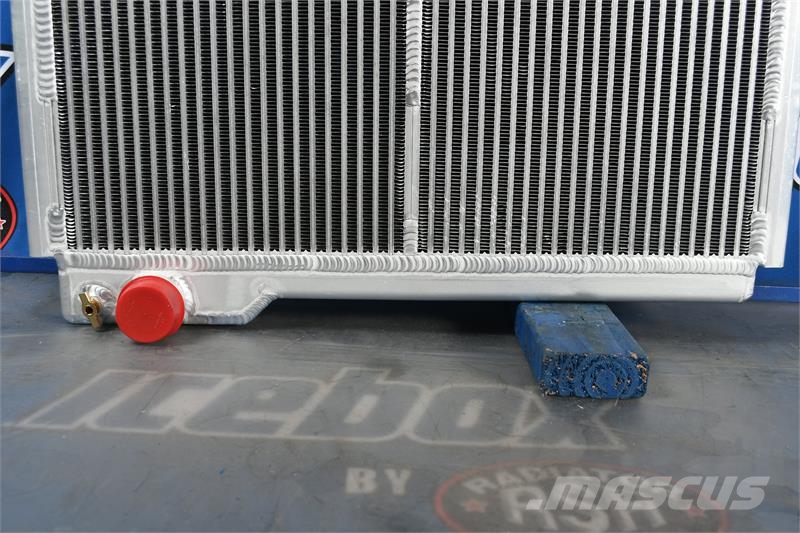 John Deere 544B Radiator # 870213 Radiatoren