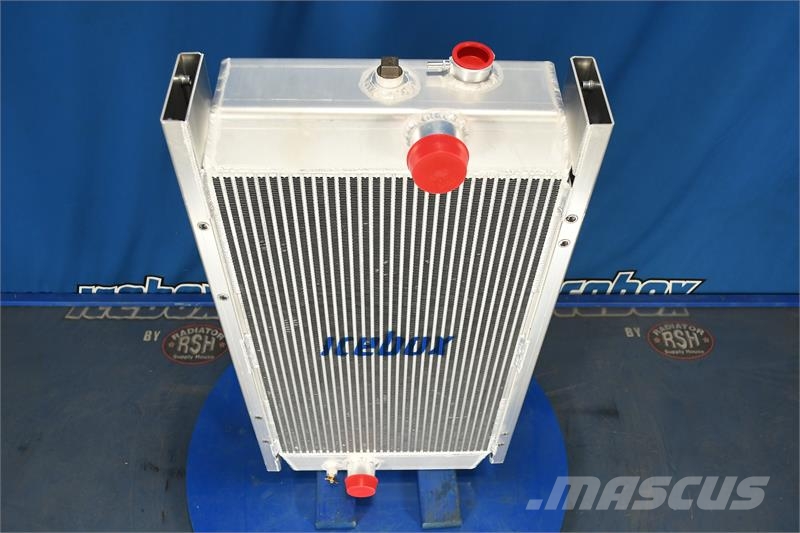 John Deere 544H Radiator # 870192 Radiatoare
