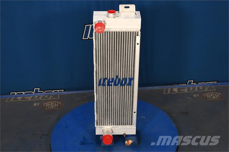 John Deere 550H Radiator # 870202 Radiadores