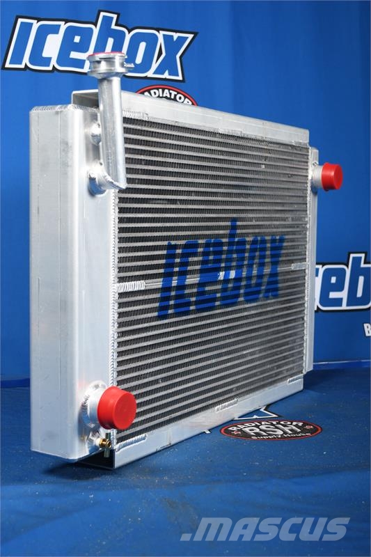 John Deere 570A Radiator # 870156 Радиатори