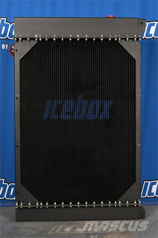 John Deere 6090 Radiator # 871168 Radiatoare