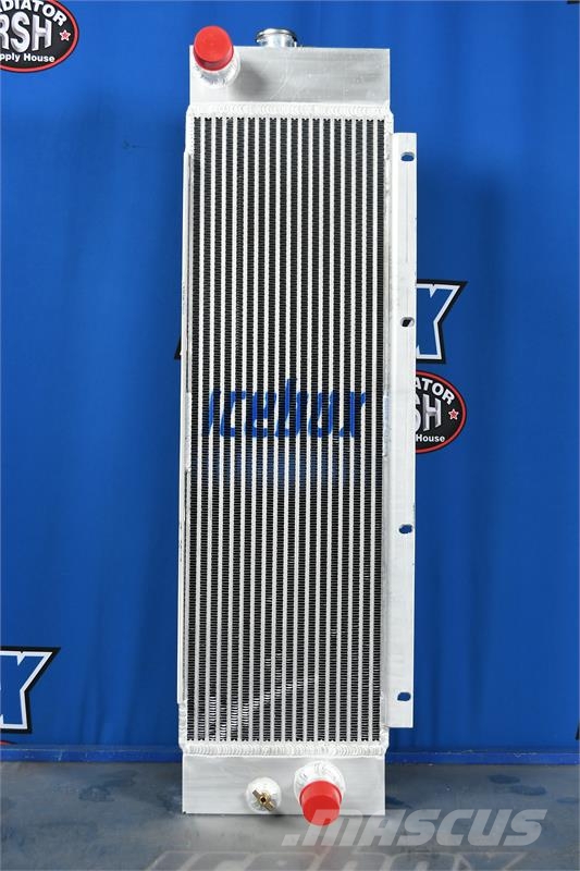 John Deere 650H Radiator # 870199 Radiadores