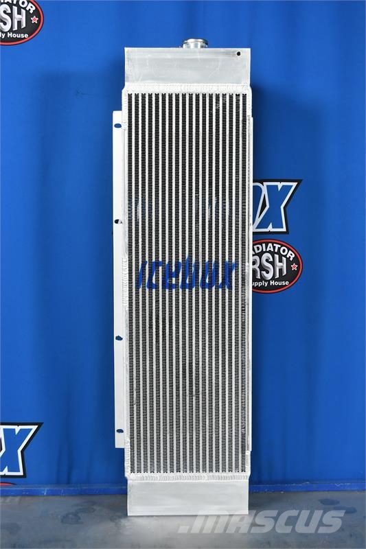 John Deere 650H Radiator # 870199 Radiadores