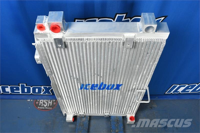 John Deere 670GP, 670G, 672G, 672GP, 770G Oil Cooler # 870474 Radiatori