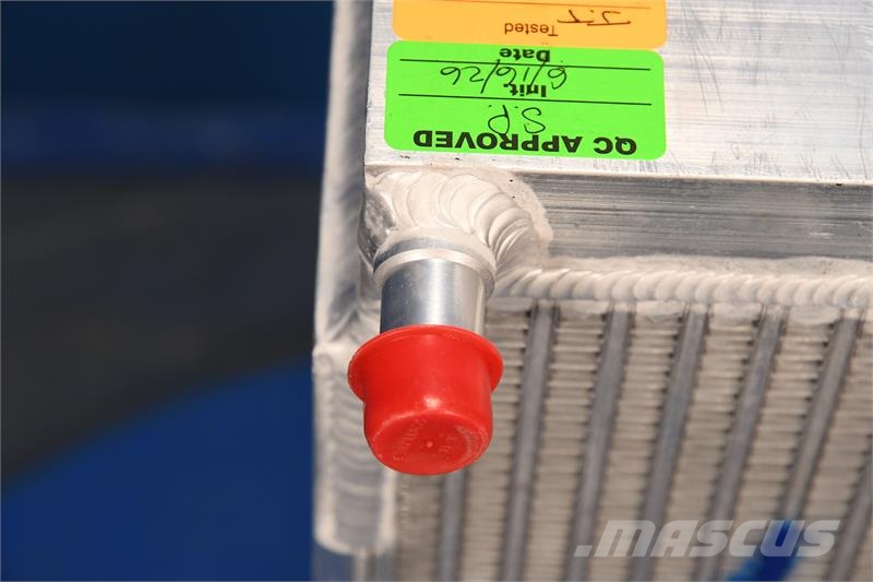 John Deere 710D Oil Cooler # 870268 مشعات