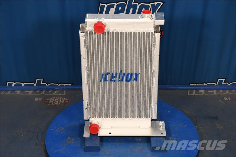 John Deere 710D Radiator # 870140 Radiadores