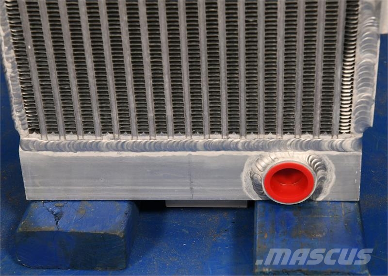 John Deere 750B Oil Cooler # 870334 Radiatoren