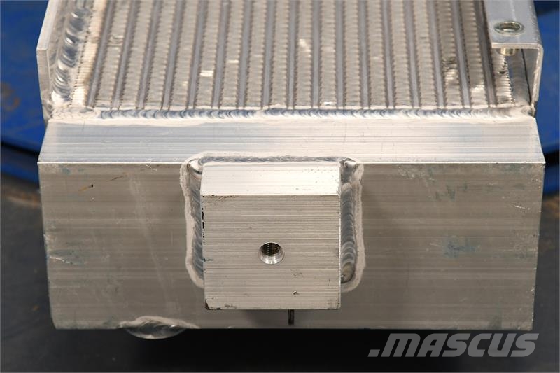 John Deere 750B Oil Cooler # 870334 Radiatoren