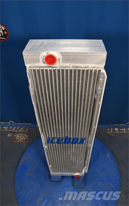 John Deere 750B Oil Cooler # 870334 Radiatoren