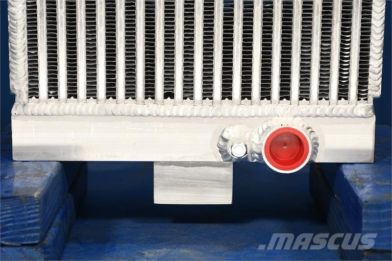 John Deere 750C Oil Cooler # 870338 Radiatoren