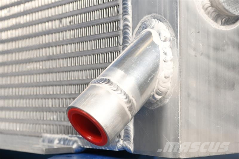 John Deere 750K Hydrostatic Oil Cooler # 870498 مشعات