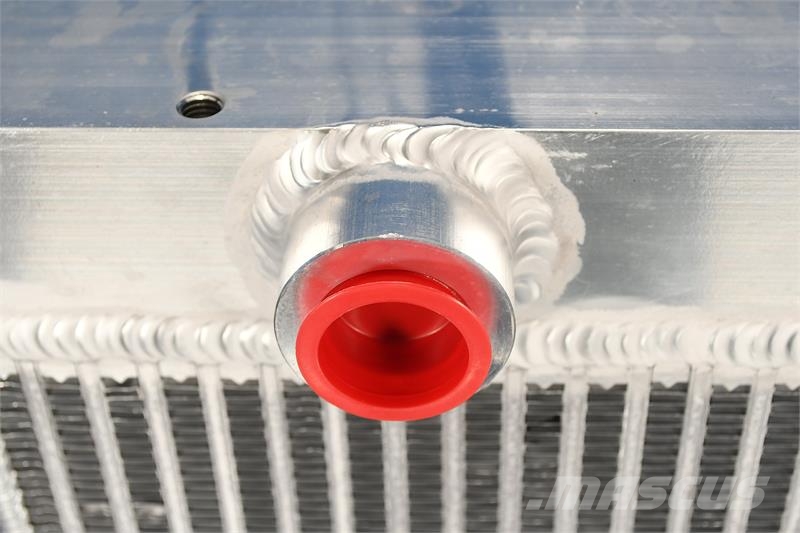 John Deere 755C Oil Cooler # 870303 Jäähdyttimet