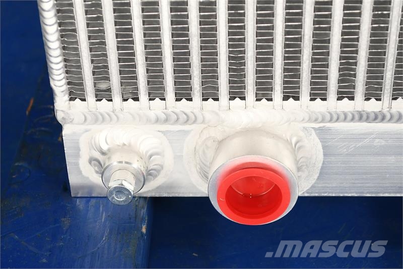 John Deere 755C Oil Cooler # 870303 Jäähdyttimet