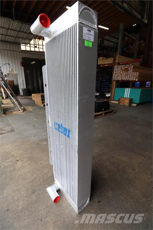 John Deere 803M, 803HM, 853M, 853HM Radiator # 871119 Radiatoren