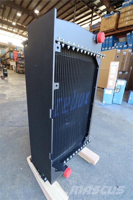 John Deere 850B Radiator # 870149 مشعات