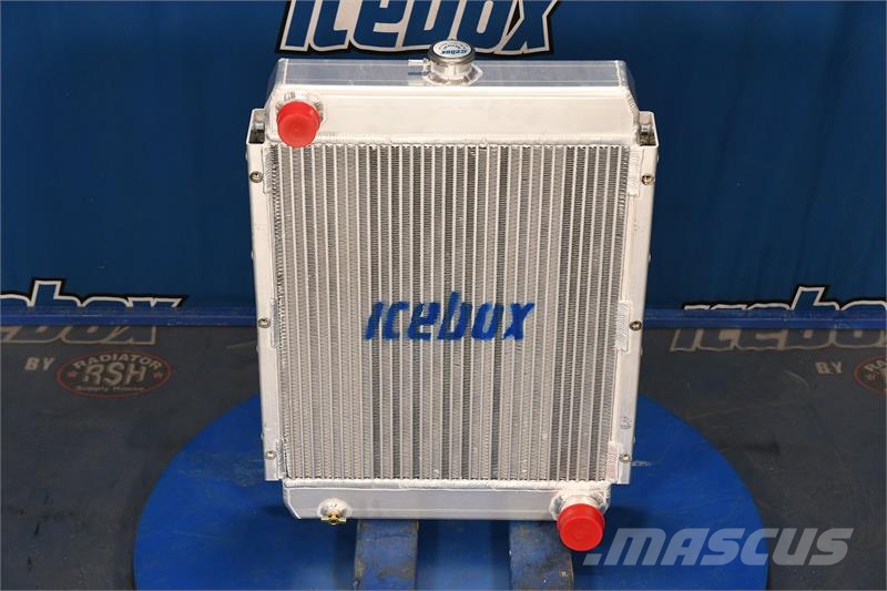 John Deere 970 Radiator # 870019 Radiadores