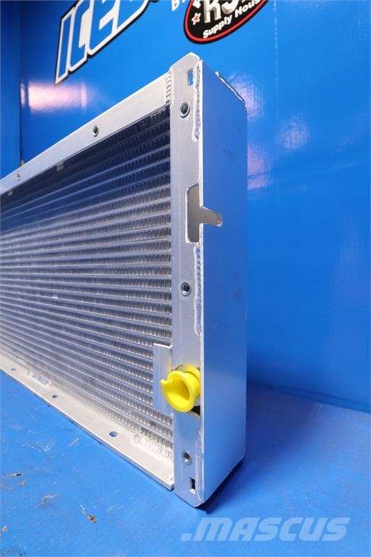 John Deere E240LC, E210LC Oil Cooler # 871140 مشعات