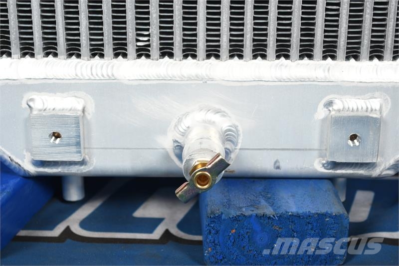 John Deere Radiator # 871030 Radiadores