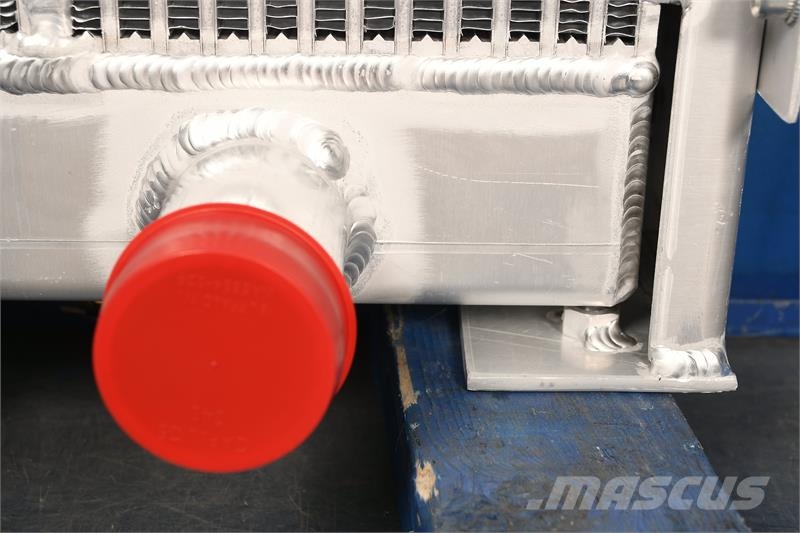 John Deere Radiator # 870002 Radiadores