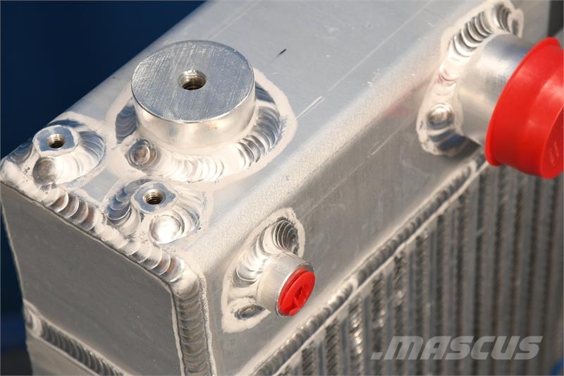John Deere Radiator # 871068 مشعات