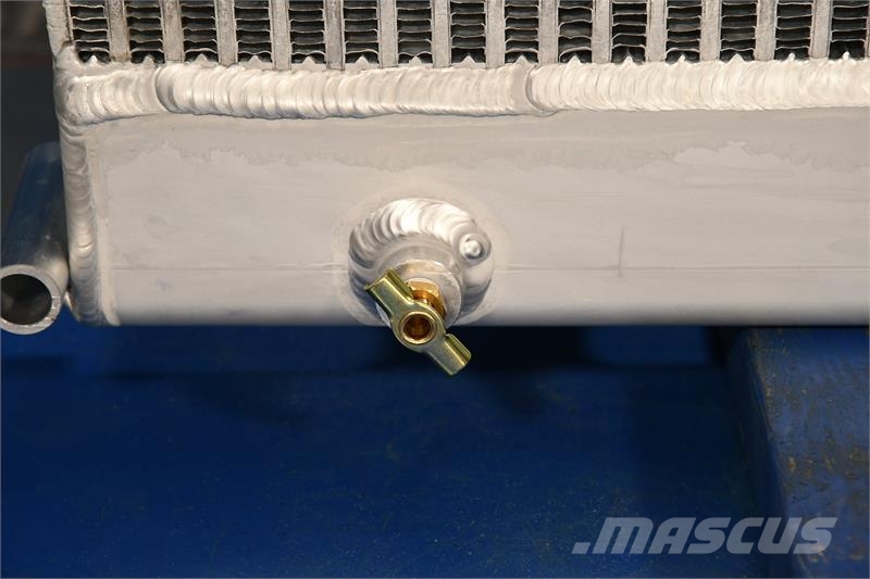 John Deere Radiator # 871082 Radiadores