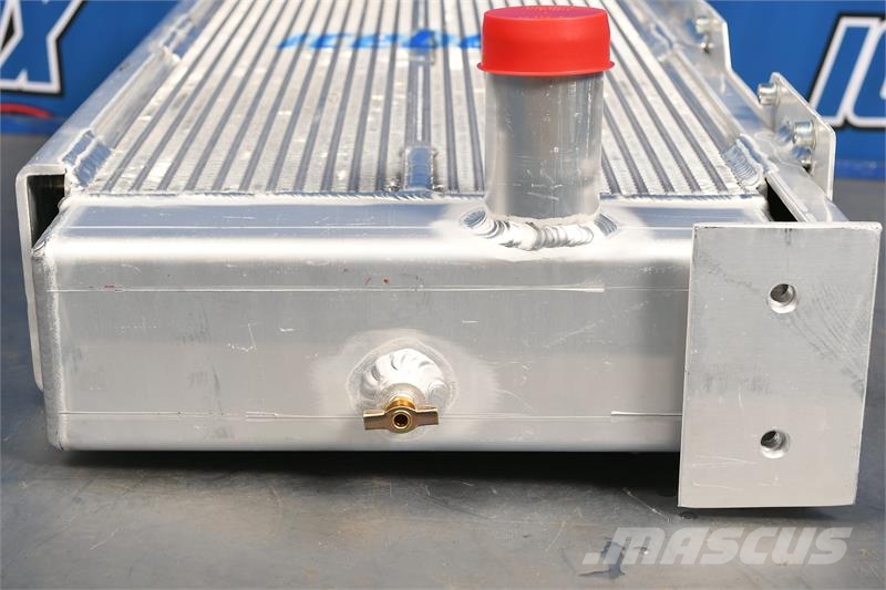 John Deere Radiator # 870002 Radiadores