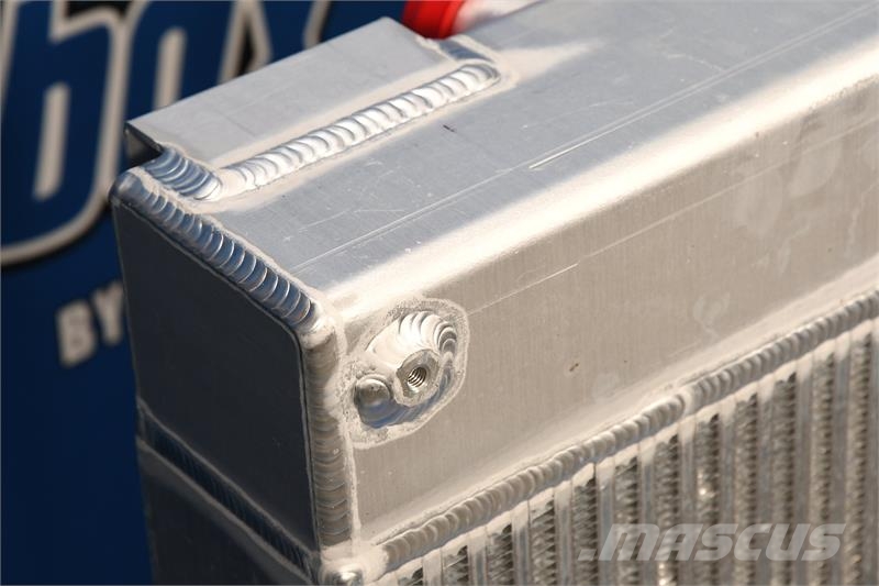 John Deere Radiator # 871068 مشعات