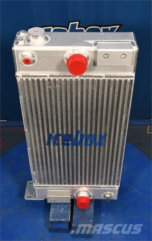John Deere Radiator # 871068 مشعات