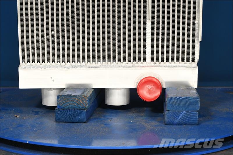 John Deere Skid Steer Radiator # 870974 Radiadores
