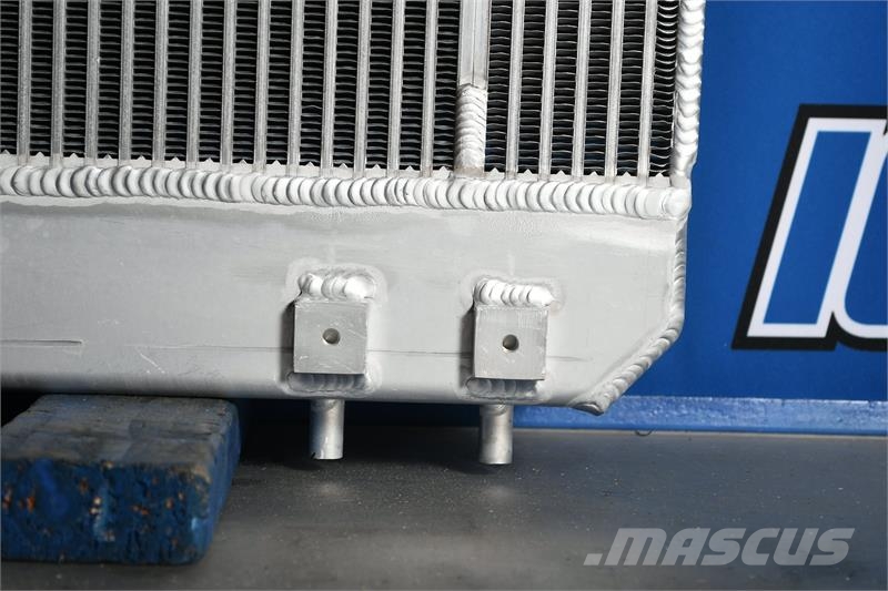 John Deere ZX352LC-5N, ZX350LC-6N Radiator # 871028 Radiadores