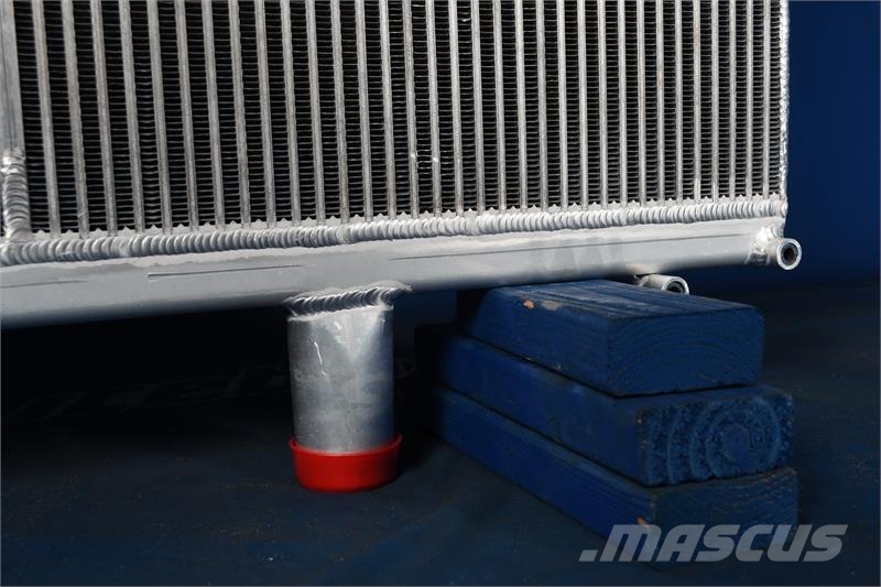 Kenworth 365, 367,386, 567, 587 EXHD, T Radiator # 604067 Jäähdyttimet