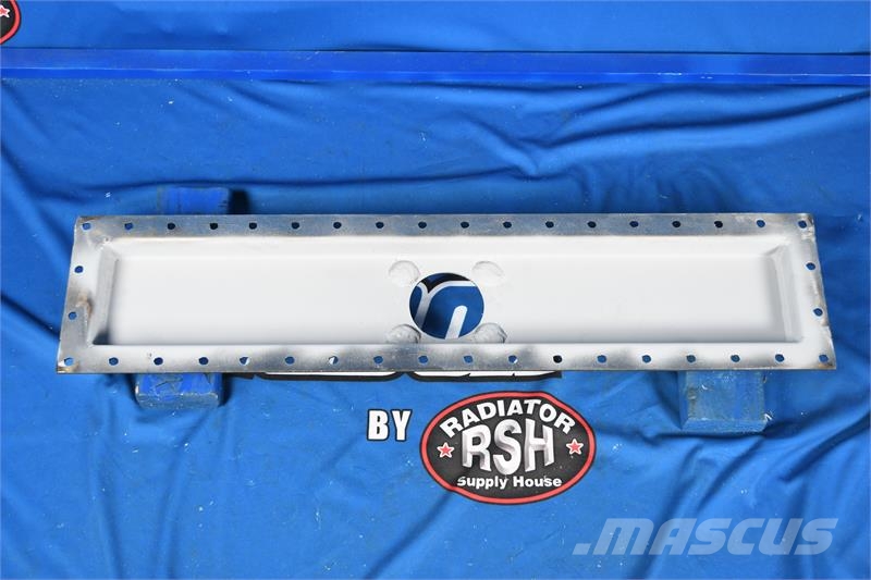 Kenworth Bottom Tank # 604737 Jäähdyttimet