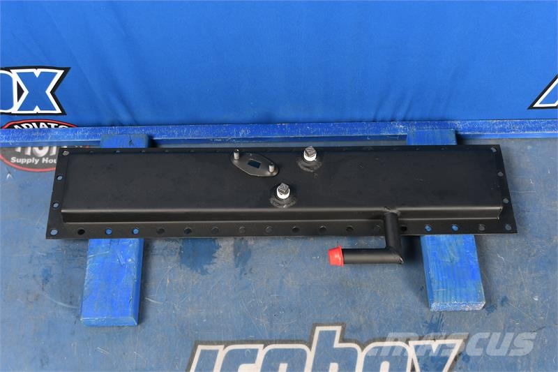 Kenworth Bottom Tank # 604711 Радіатори