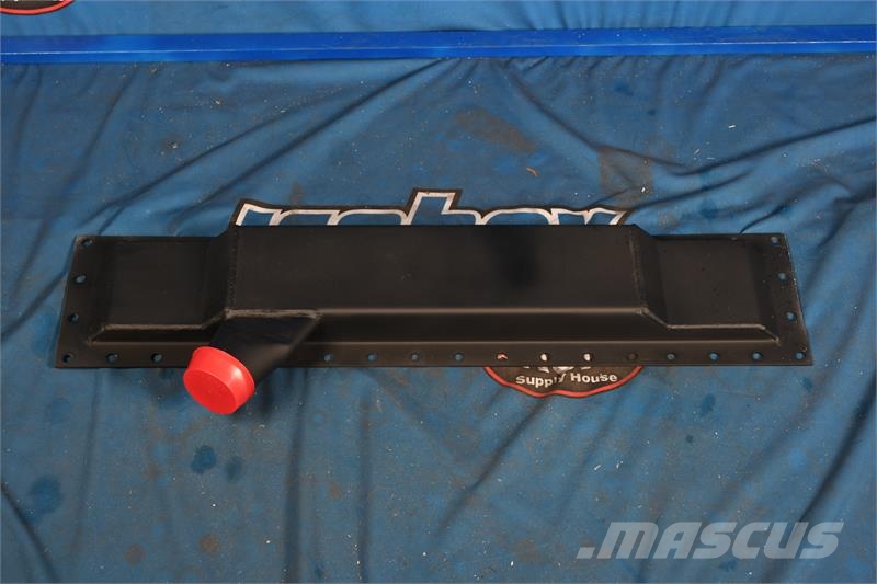 Kenworth Bottom Tank # 604754 Radiators