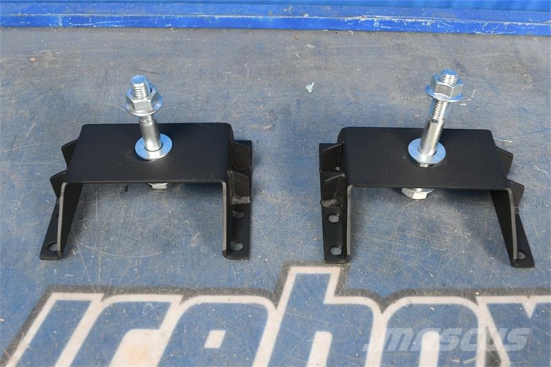 Kenworth Mounting Bracket # 604744 Jäähdyttimet