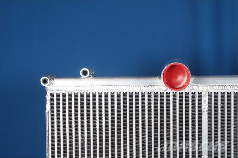 Kenworth / Peterbilt T800, T200, T300, T170, 270, Radiator  Jäähdyttimet