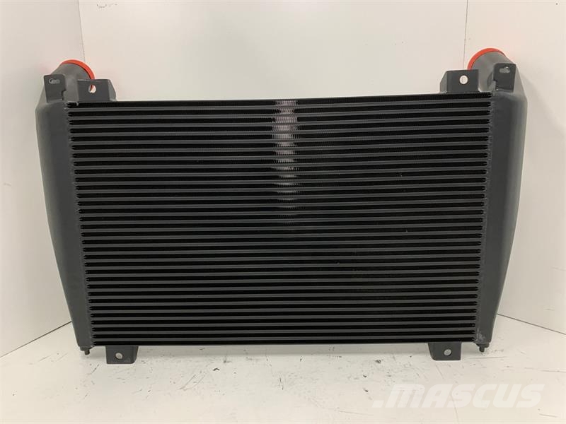 Kenworth T-2000 Charge Air Cooler # 604180 Jäähdyttimet