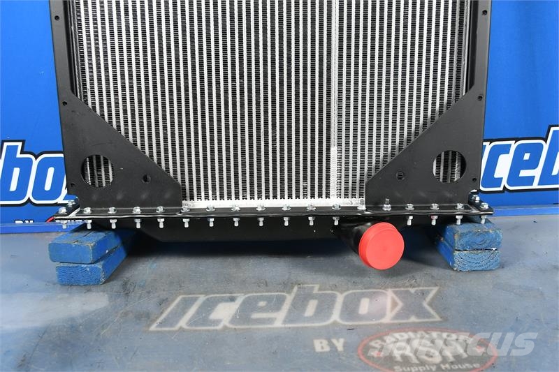 Kenworth T-600, T-800 Radiator # 604203 Radyatörler