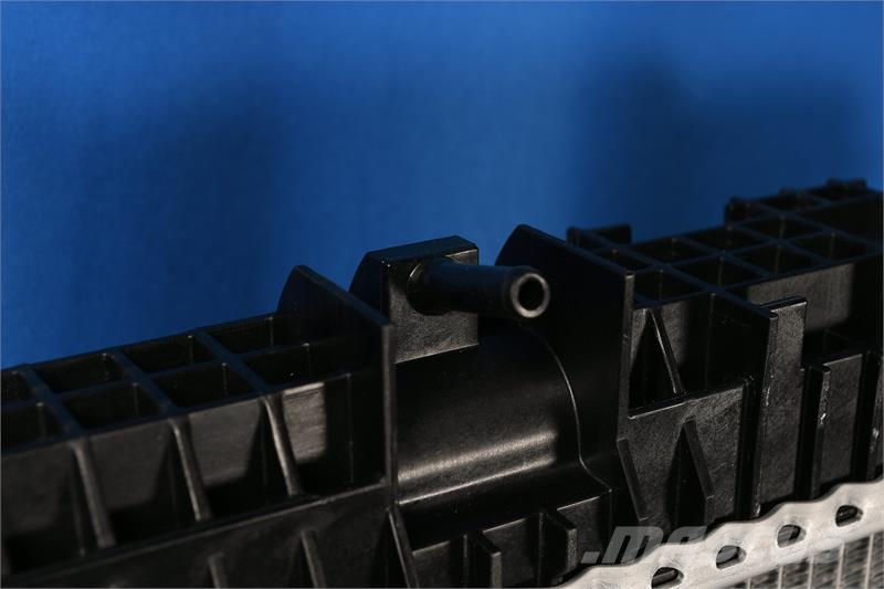 Kenworth T-800,386,587EXHD,T2000 Radiator # 604069 Радіатори