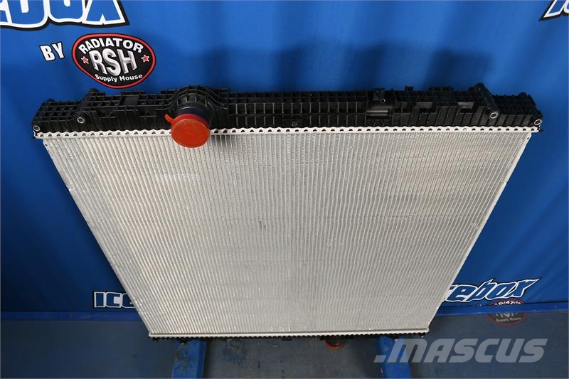 Kenworth T-800,386,587EXHD,T2000 Radiator # 604069 Радіатори