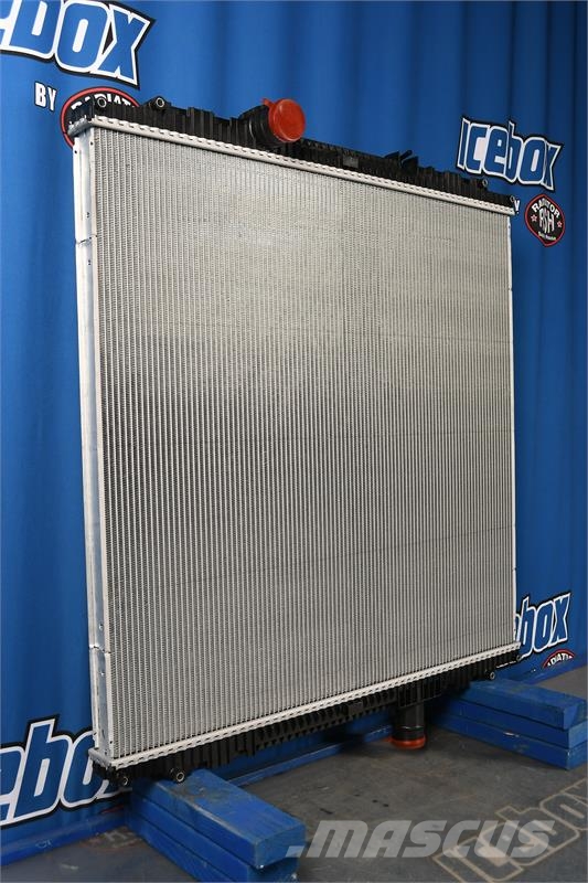 Kenworth T-800,386,587EXHD,T2000 Radiator # 604069 Радіатори