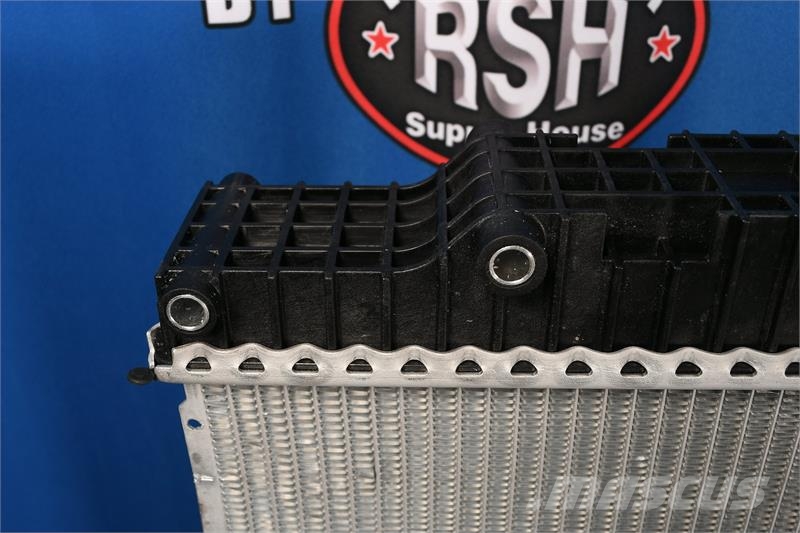 Kenworth T-800,386,587EXHD,T2000 Radiator # 604069 Радіатори